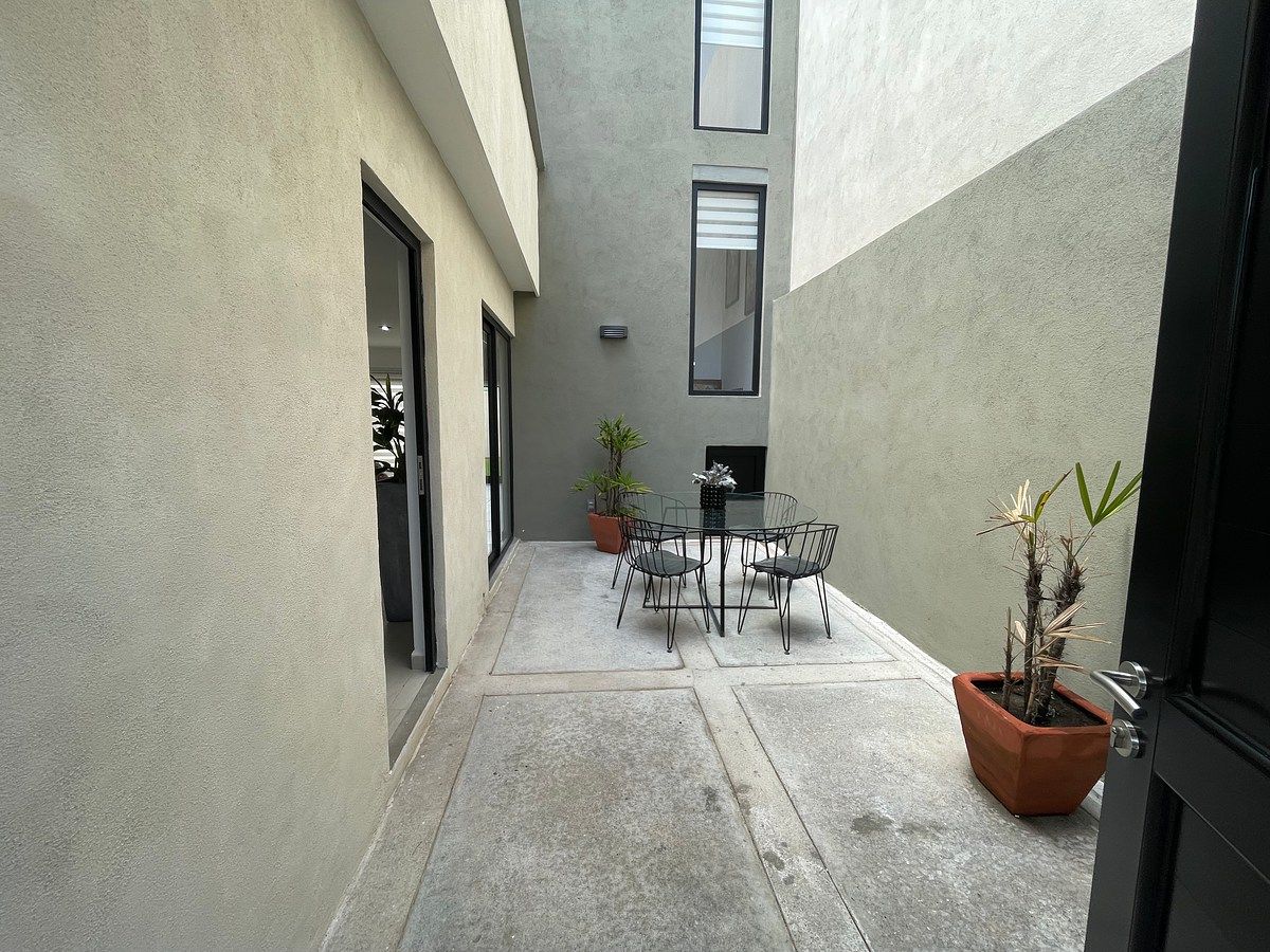 House in Gated Community in Corralejo de Abajo, San Miguel de Allende, photo 4 of 48