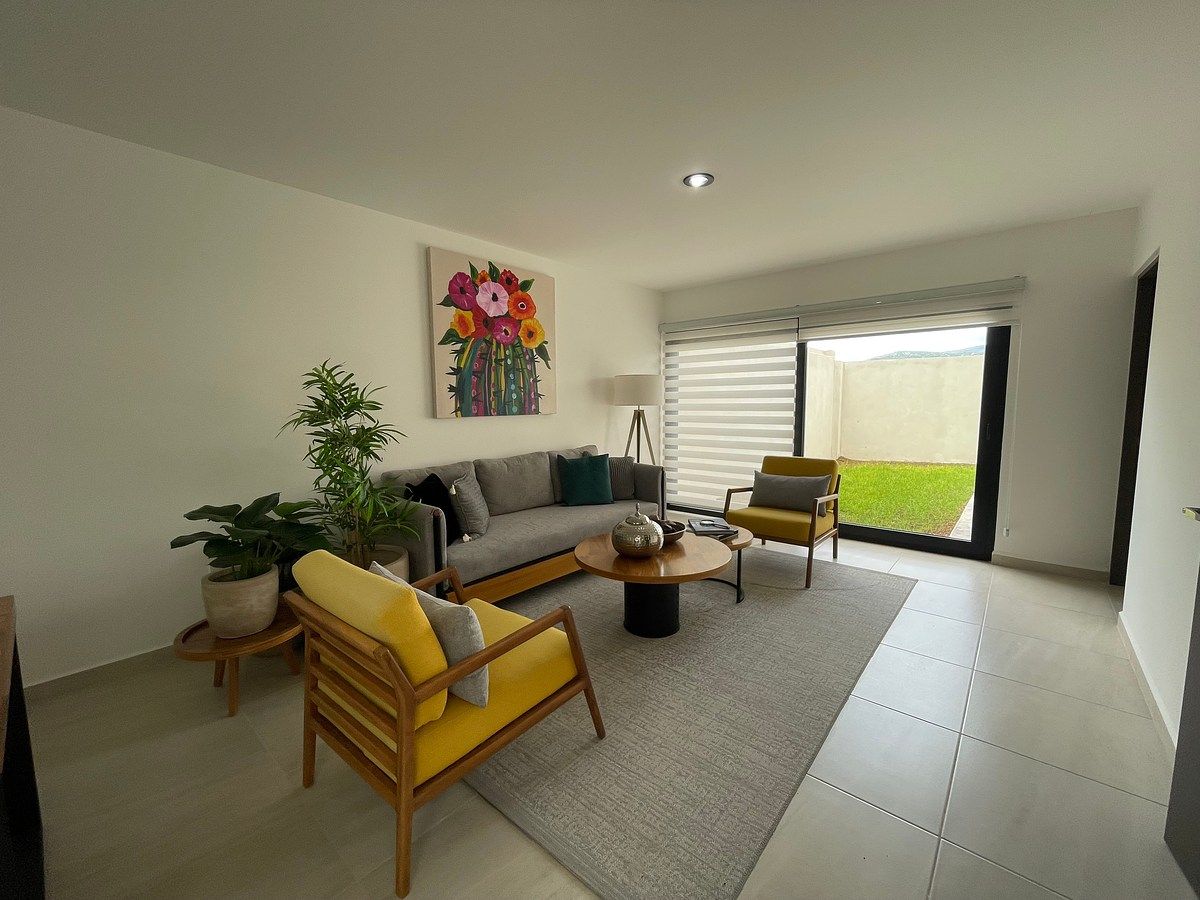 House in Gated Community in Corralejo de Abajo, San Miguel de Allende, photo 9 of 48
