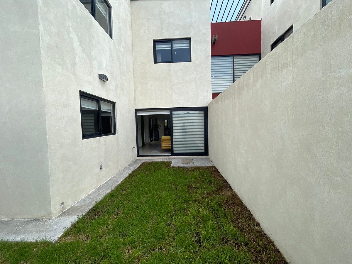 House in Gated Community in Corralejo de Abajo, San Miguel de Allende, photo 19 of 48
