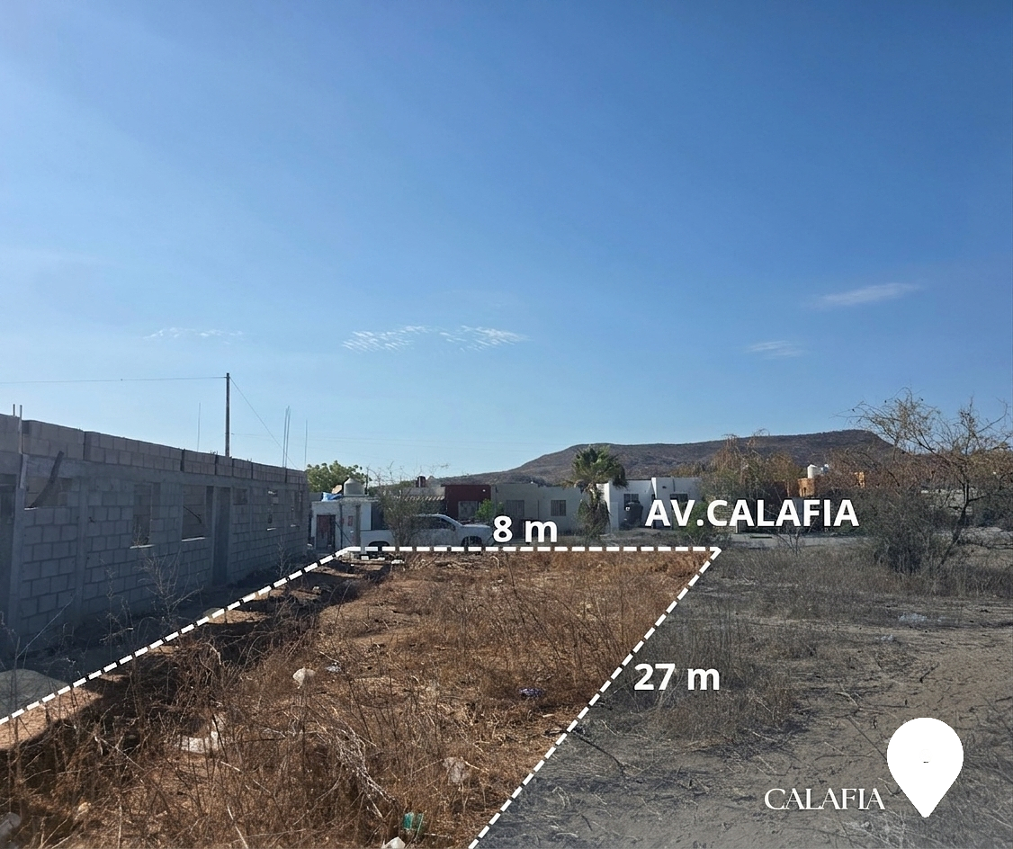 CALAFIA LOT IN FRONT OF MAIN AVENUE - foto 2
