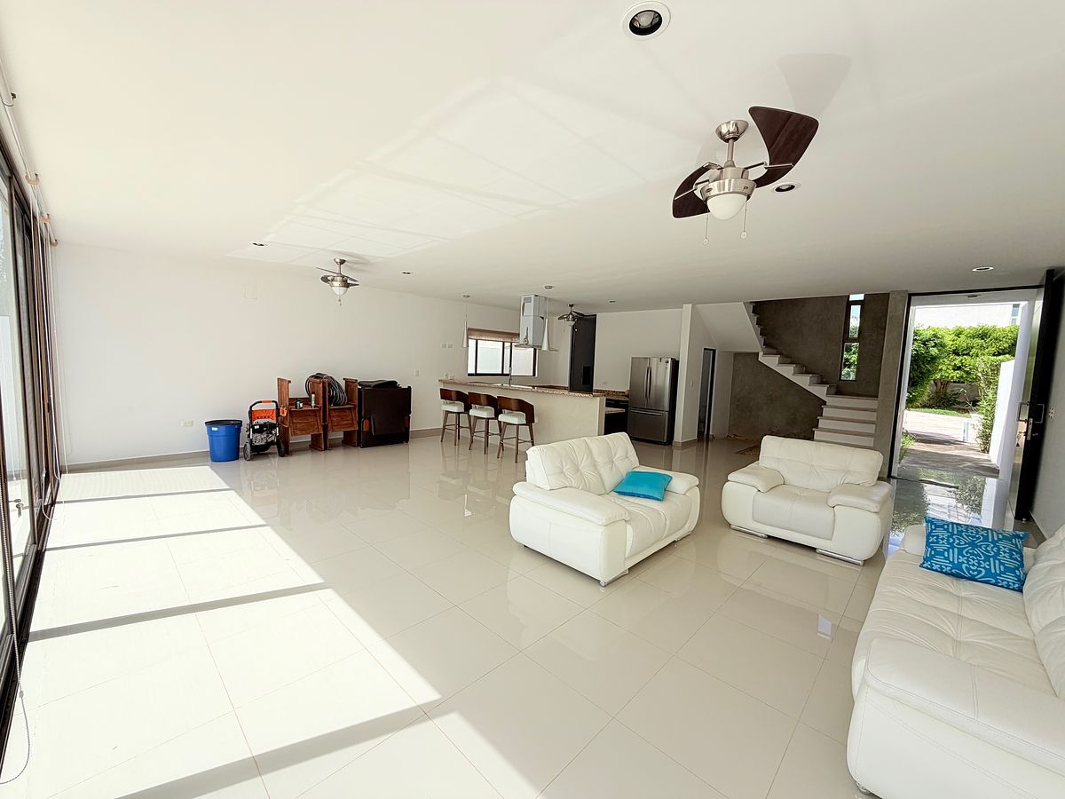 Casa en condominio en Cholul, Mérida, foto 2 de 29