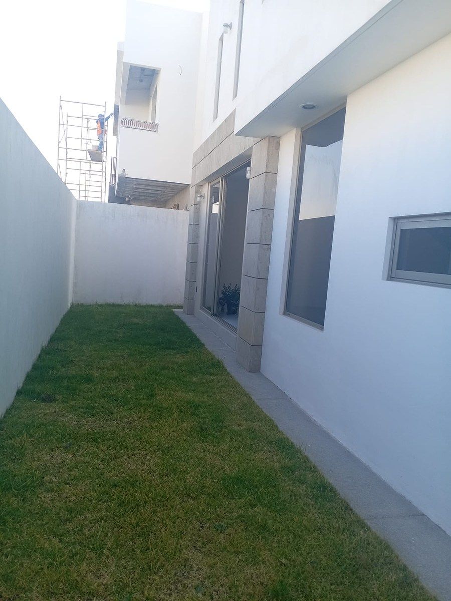 Casa em condomínio fechado em San Miguel Totocuitlapilco, Metepec, foto 4 de 15