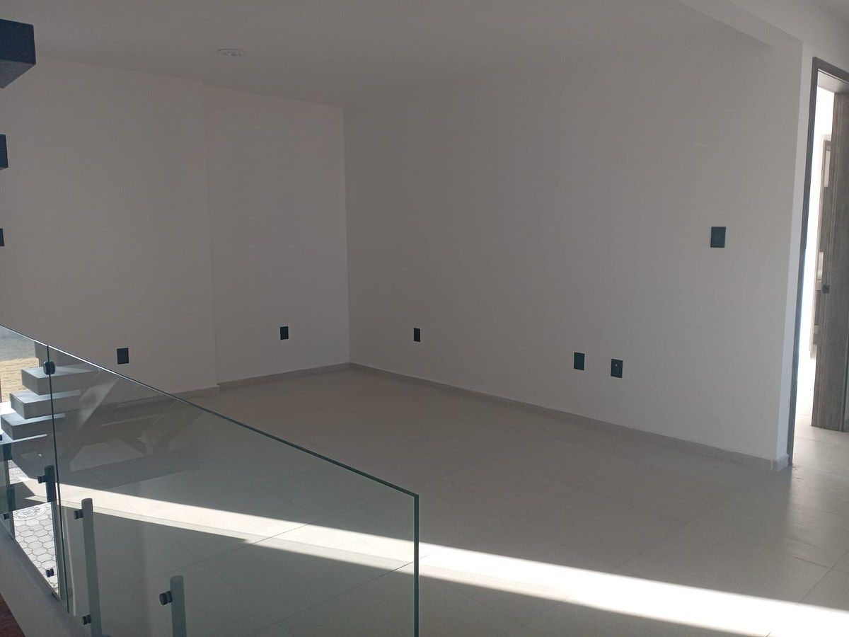 Casa em condomínio fechado em San Miguel Totocuitlapilco, Metepec, foto 7 de 15