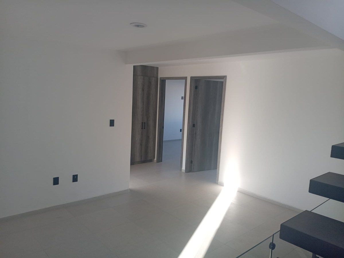 Casa em condomínio fechado em San Miguel Totocuitlapilco, Metepec, foto 11 de 15