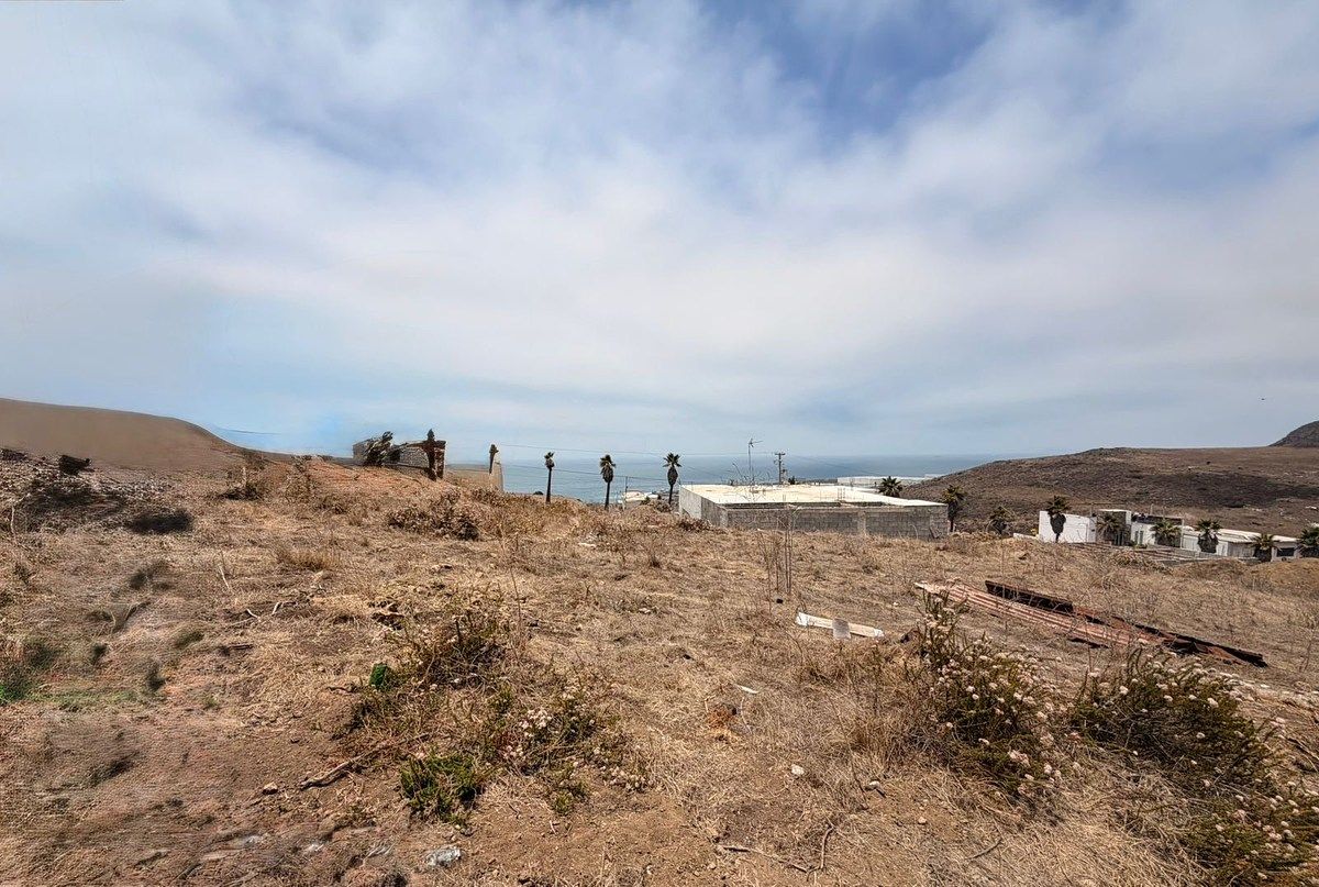 Terreno en Mar de Popotla, Playas de Rosarito B.C., photo 1 of 6