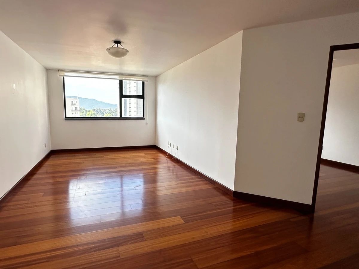 Apartamento en Zona 14, Guatemala, foto 7 de 8