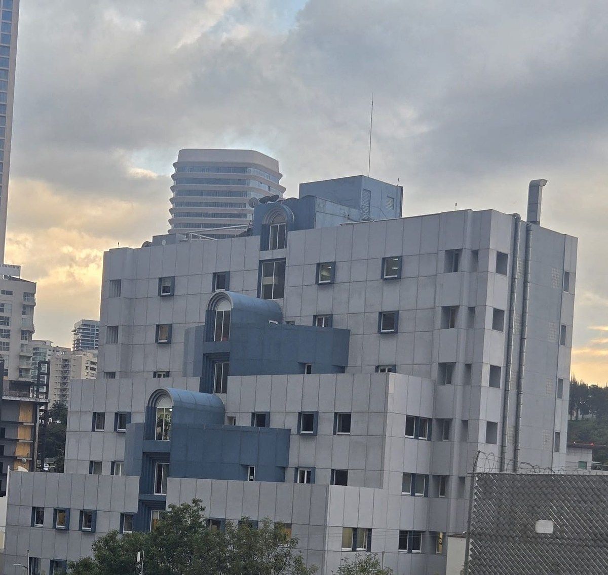 Escritório para alugar no Pasaje Interlomas, foto 1 de 8