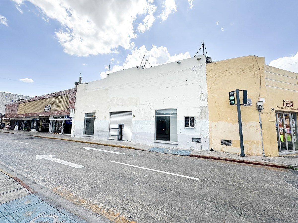 Centro Mérida Local Comercial Espaçoso Na Rua 58 Perto da Catedral, foto 1 de 22