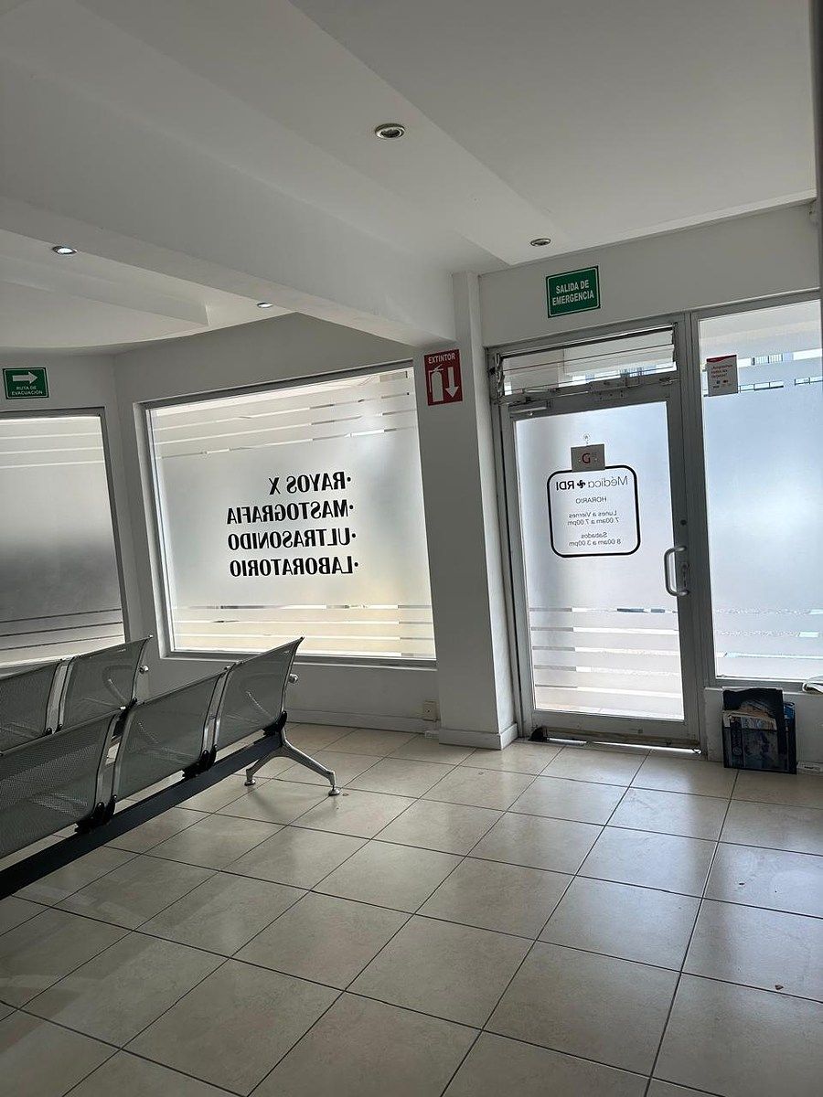 Local comercial, photo 1 of 9