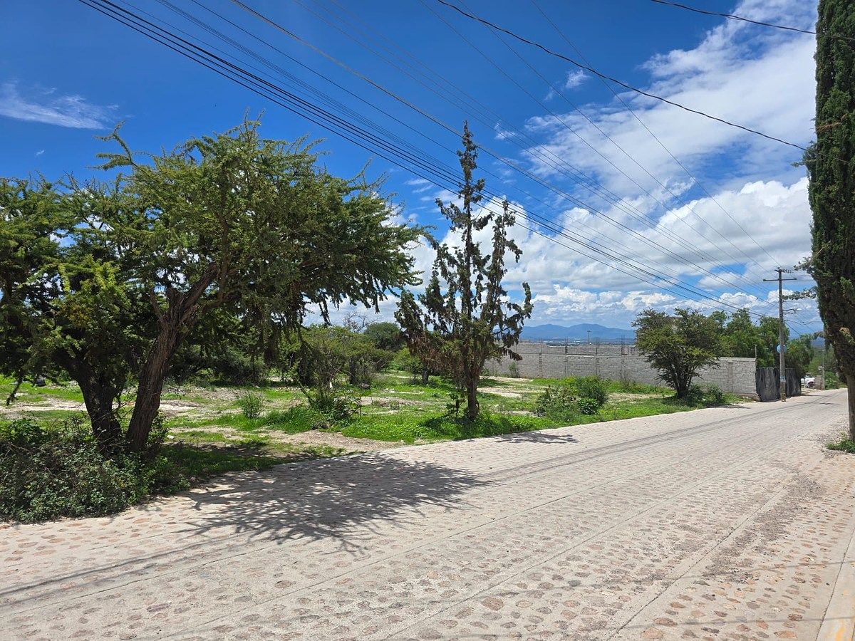Terreno en venta en Bernal - foto 3