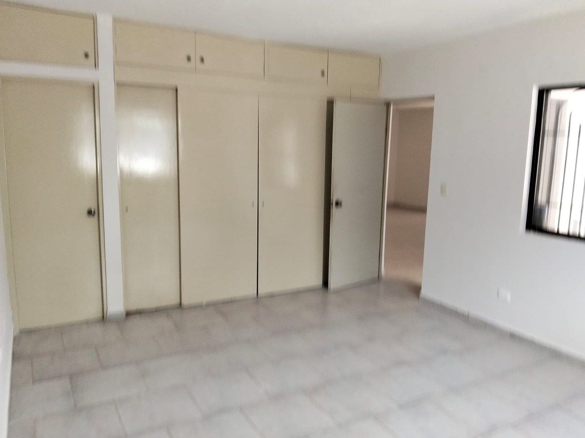 House in Las Brisas, Monterrey, photo 4 of 12