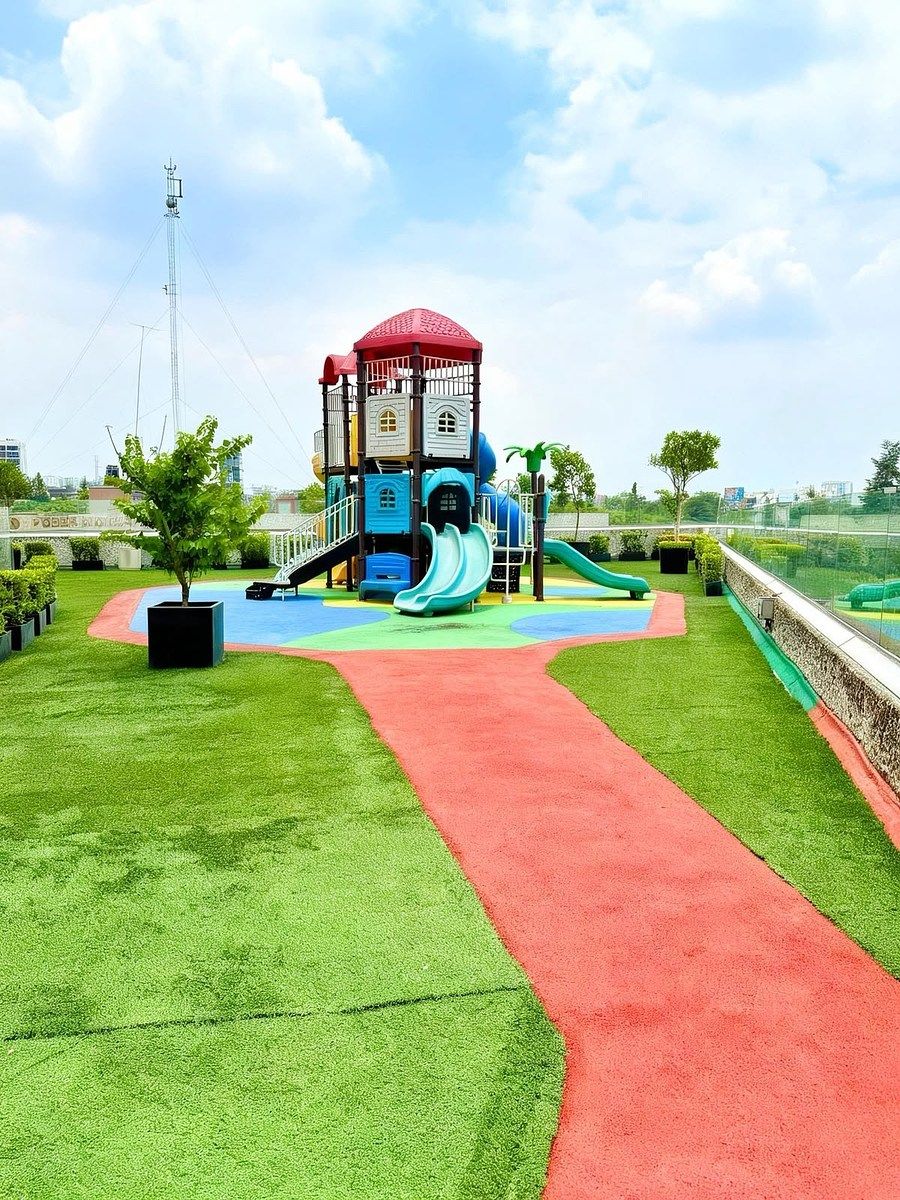 Área de juegos infantiles y roof garden, foto 34 de 36