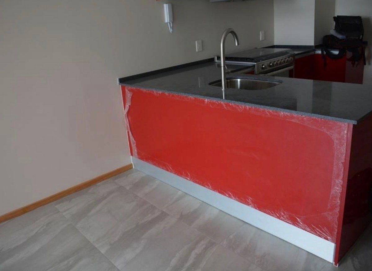 Rentó departamento Torre Viena, foto 1 de 12