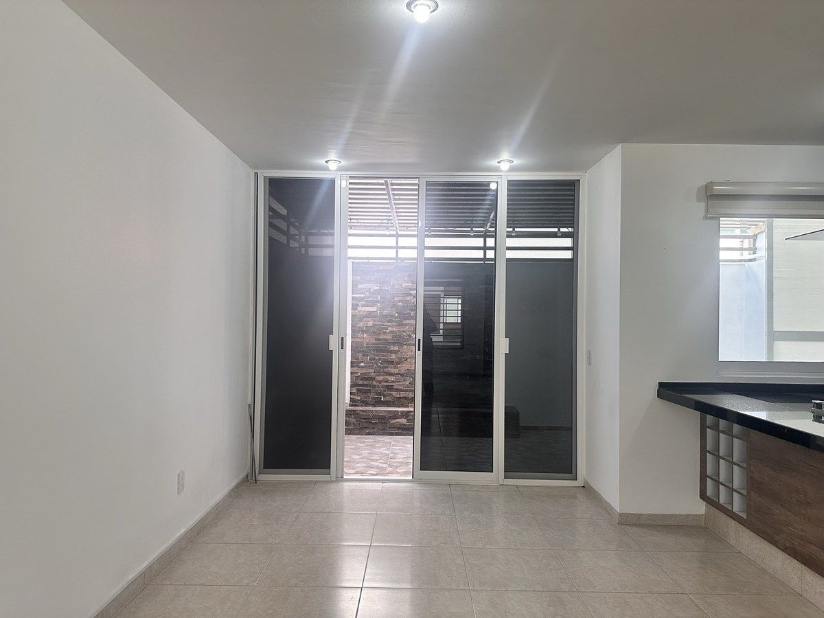 Casa em condomínio fechado em Madeiras, Zapopan, foto 11 de 44