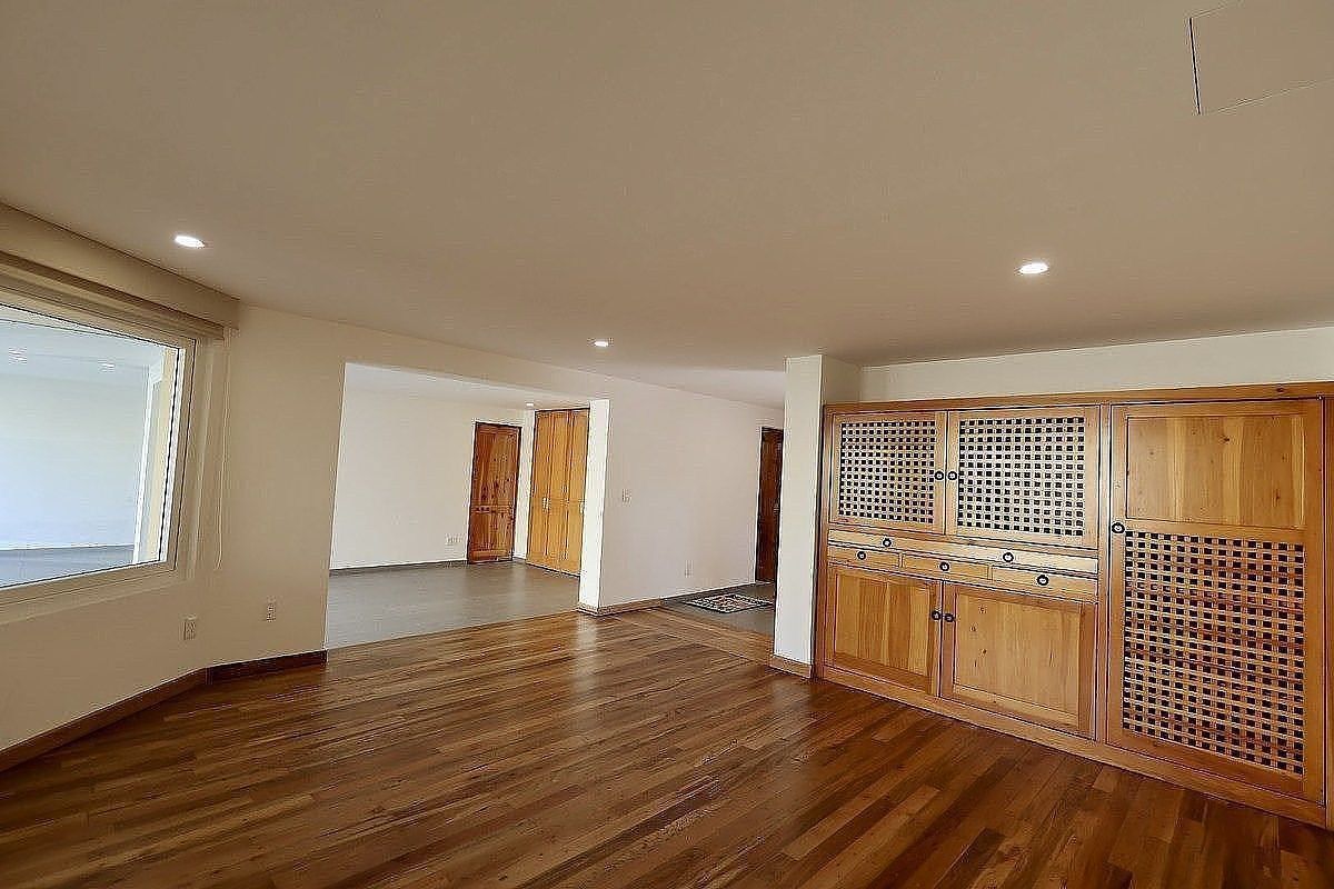 Residencia de Autor Totalmente Remodelada con Jardín Privado en Colonia Tlalpan, foto 1 de 27