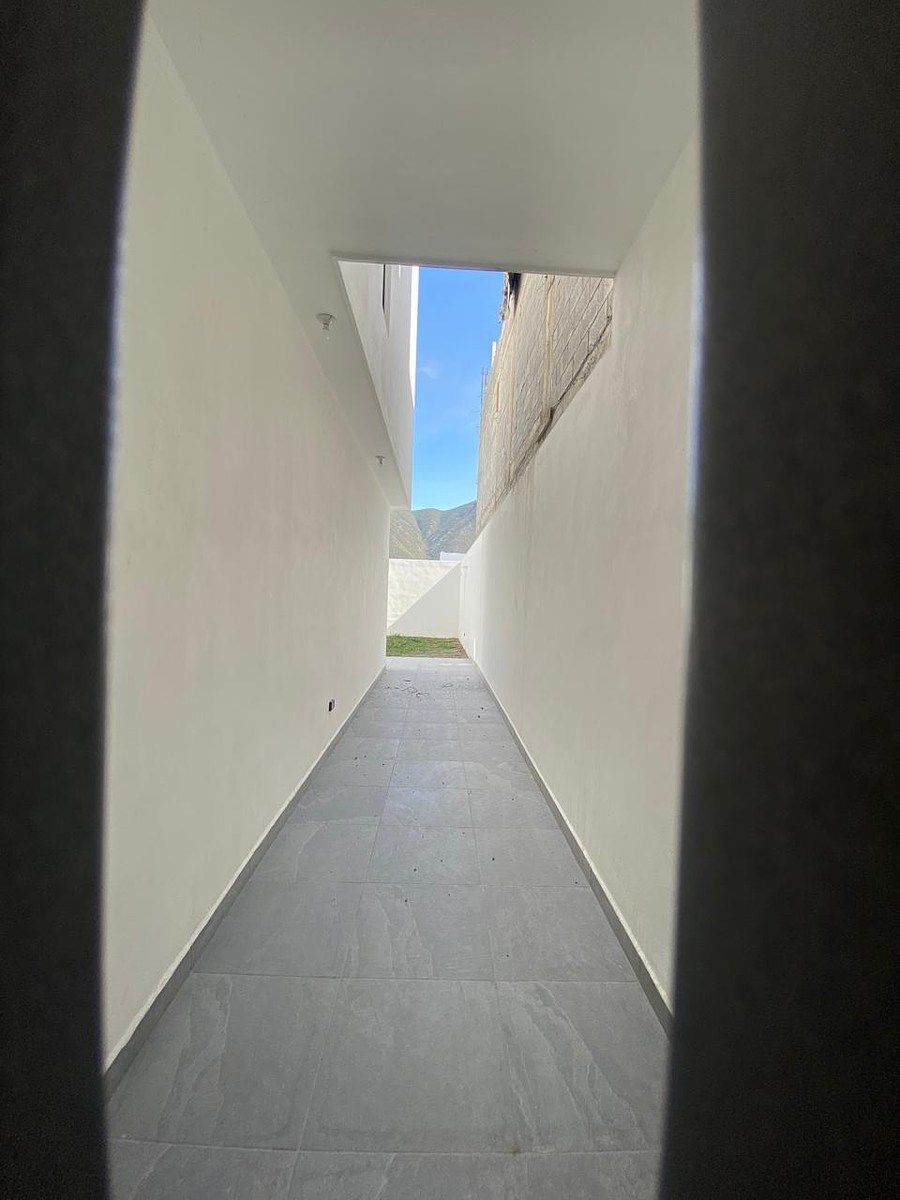 Casa em Amorada Privada Residencial, Santiago, foto 5 de 35