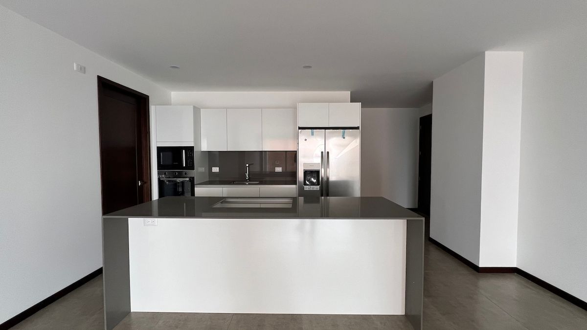 Apartamento en Zona 15, Guatemala, foto 4 de 13