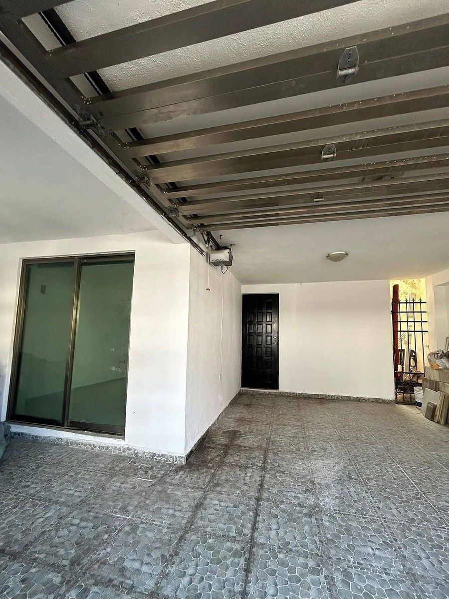House in San Miguel, Carmen, photo 5 of 9
