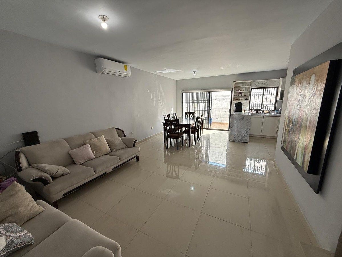 Casa em Cumbres Provenza, García, foto 7 de 26