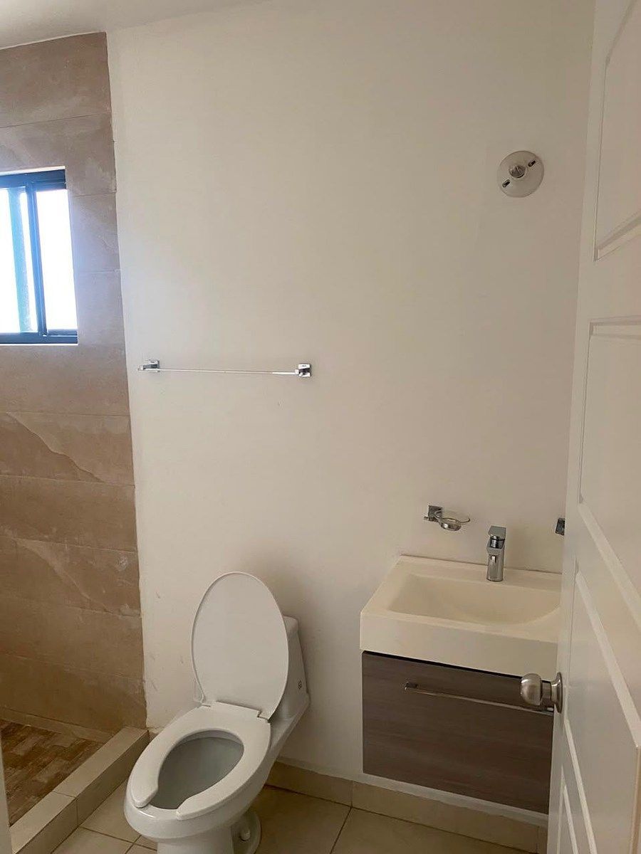House in Altabrisa Premier, Apodaca, photo 12 of 15