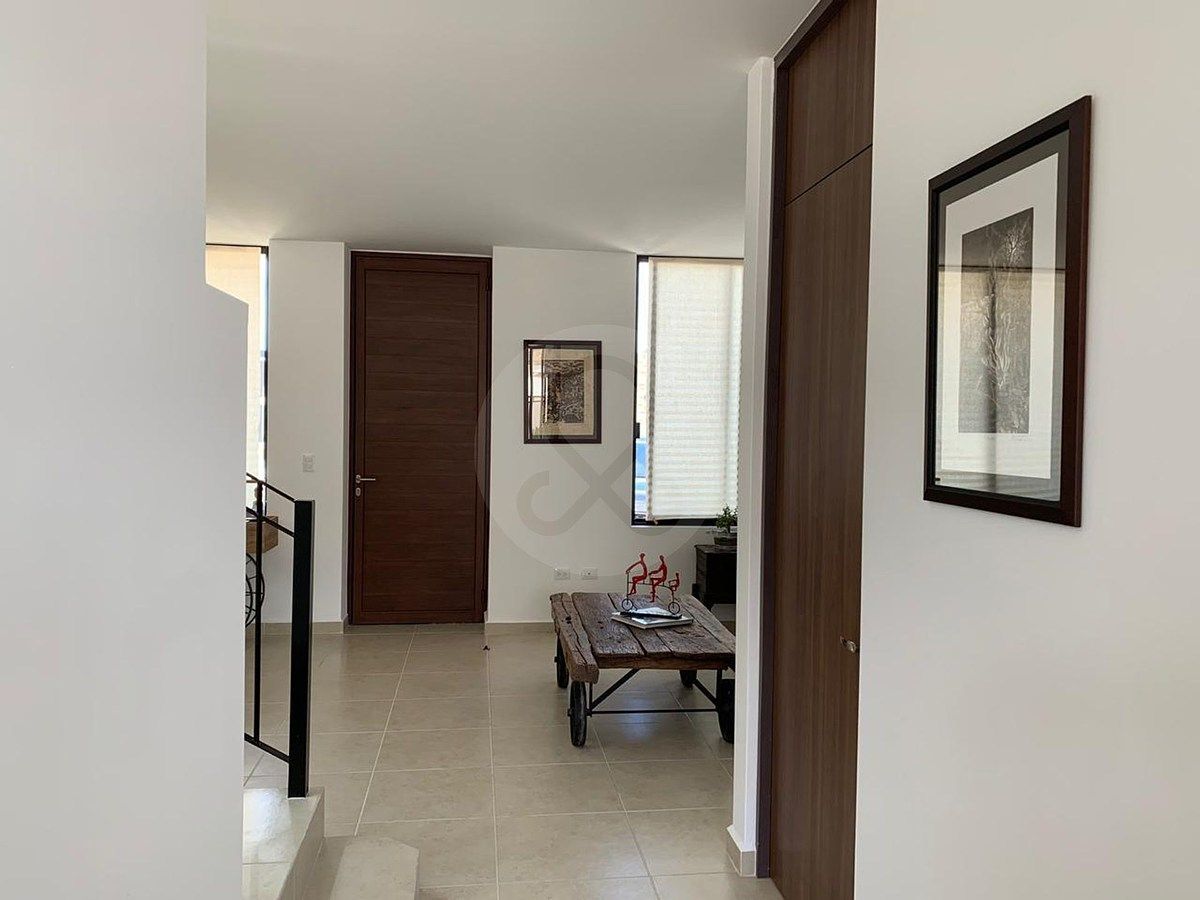 Casa em Ampliación el Pueblito, Corregidora, foto 3 de 16