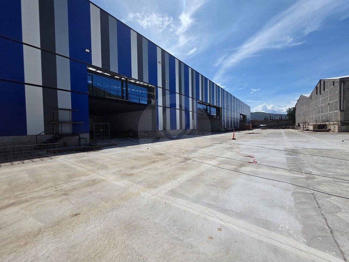 Prédio industrial em Los Reyes Acaquilpan Centro, La Paz, foto 3 de 19