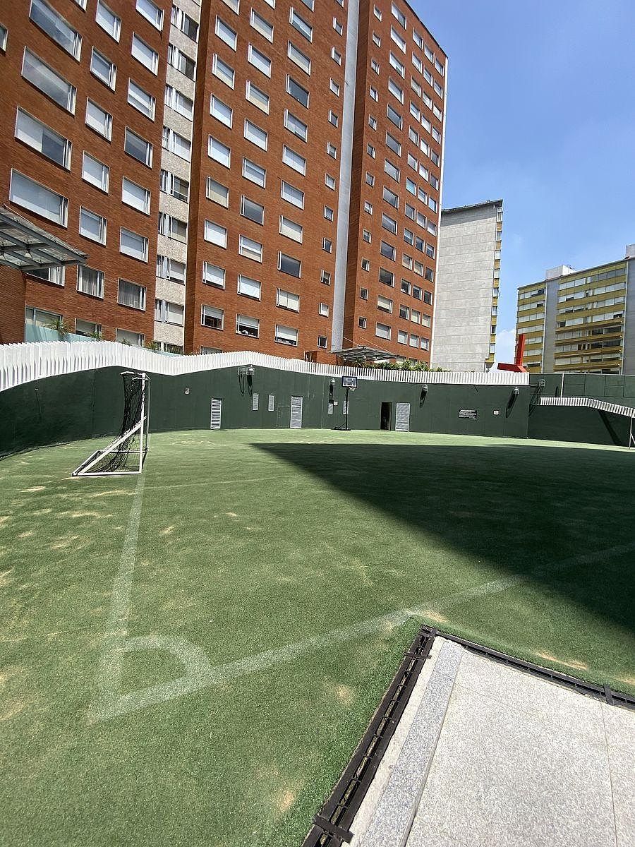 Hermoso departameto en venta en Av. Javier Barrios Sierra, foto 1 de 19