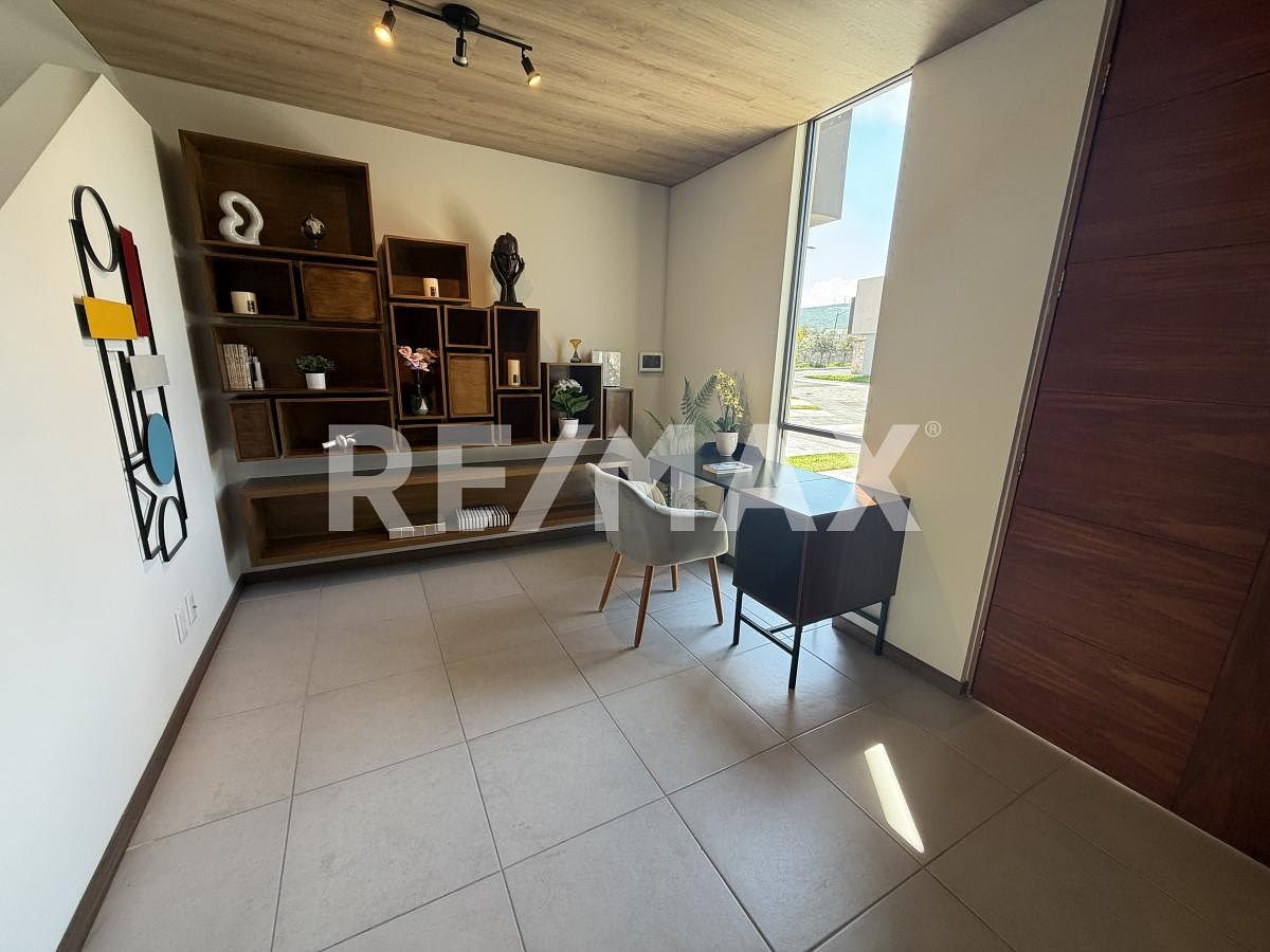 Casa em condomínio fechado em Zákia, El Marqués, foto 2 de 15