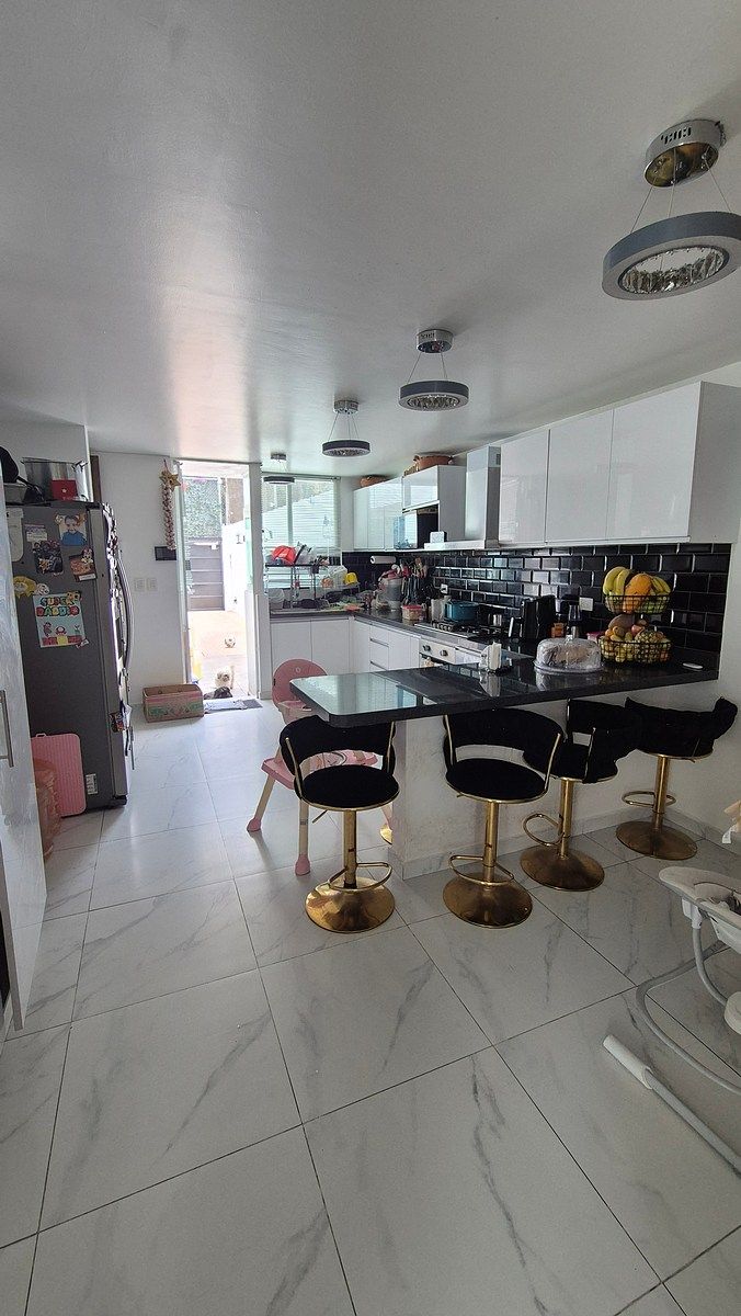 Casa moderna en venta en Paseos Churubusco frente a un parque - foto 4