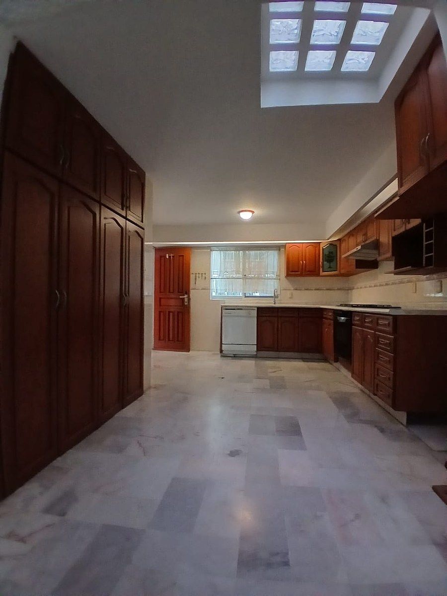 Casa en Jardines Del Sol, Zapopan, foto 4 de 28