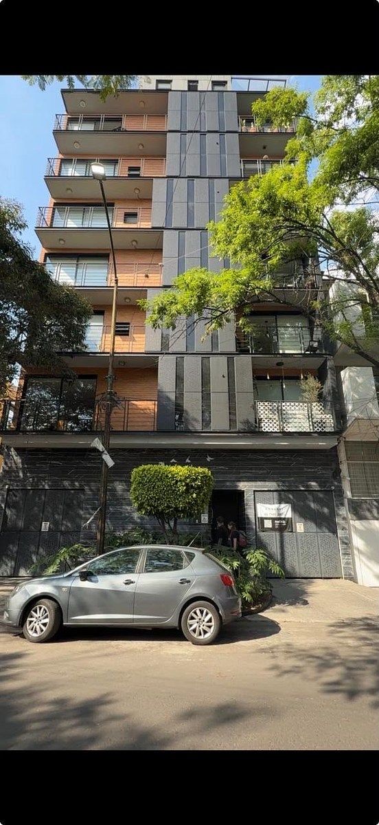 Departamento Duplex  en Venta en Roma Sur, foto 1 de 16