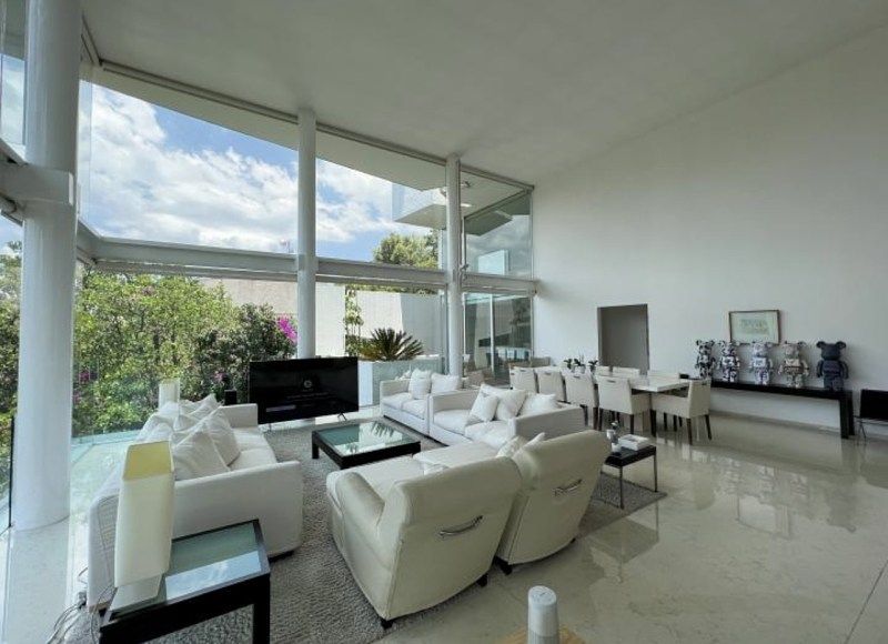 House in Bosque de las Lomas, Miguel Hidalgo, photo 2 of 30