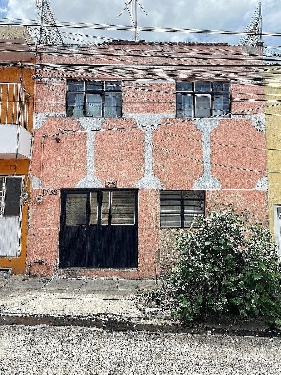 Casa en Venta en Circunvalación Belisario para Remodelar, foto 1 de 21
