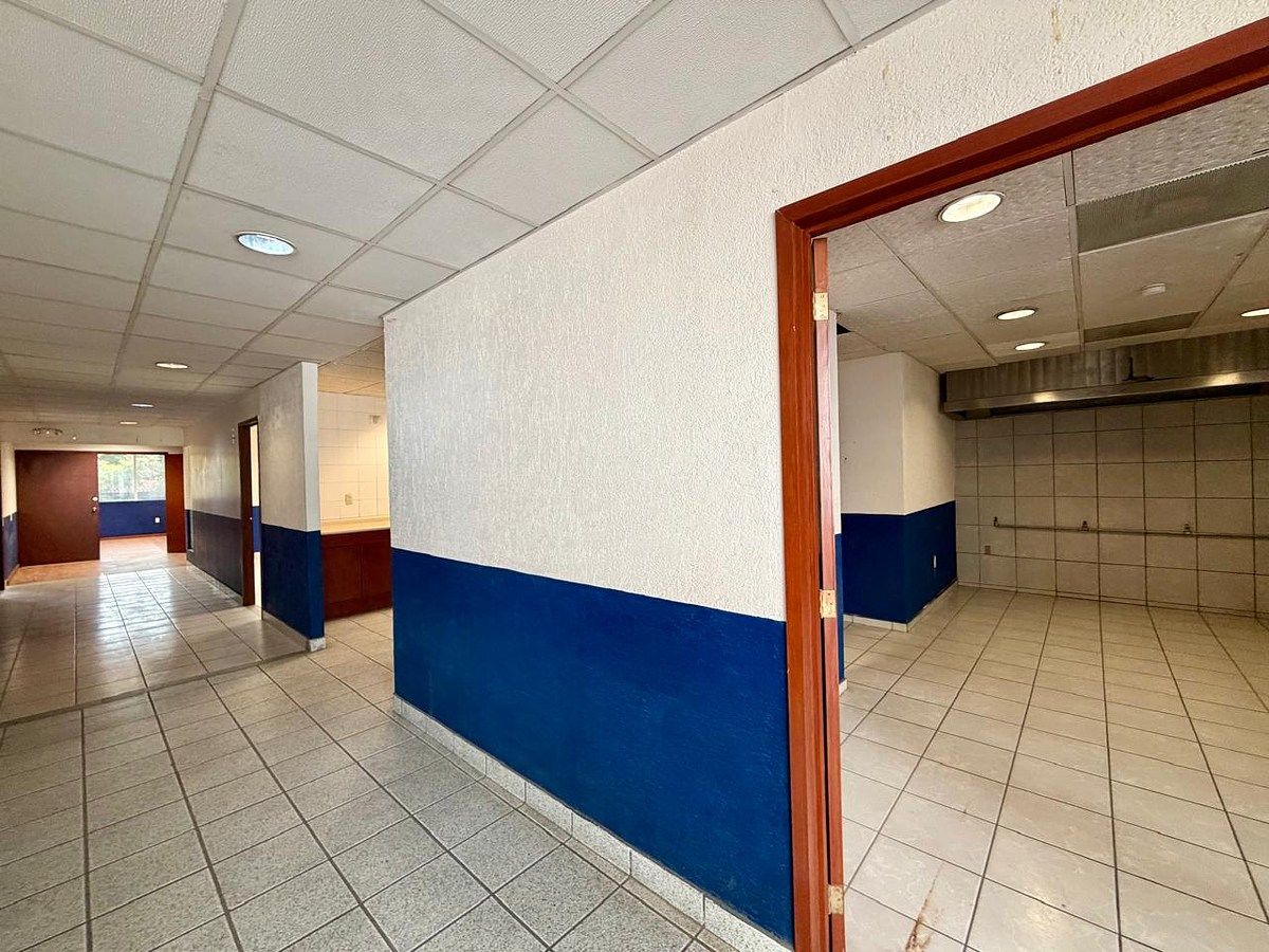 Sala Comercial em Lomas de Providencia, Guadalajara, foto 31 de 38