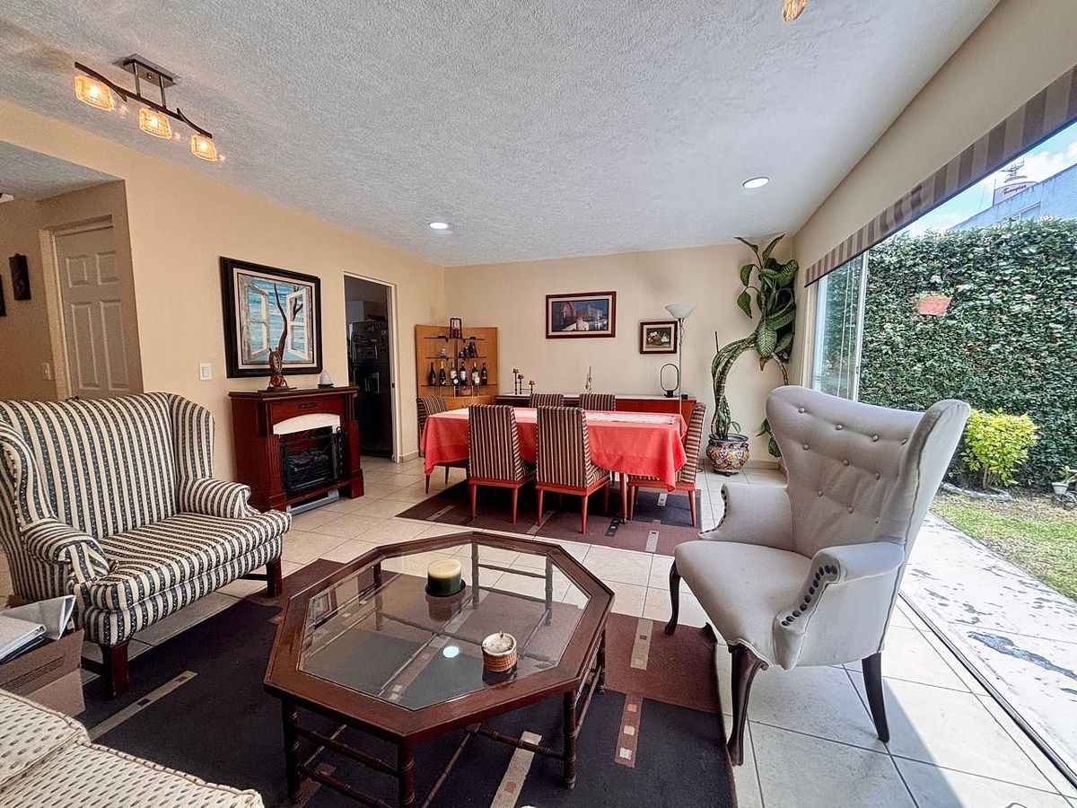 CASA EN VENTA HACIENDA LERMA CON UBICACION ESTRATEGICA, foto 1 de 24