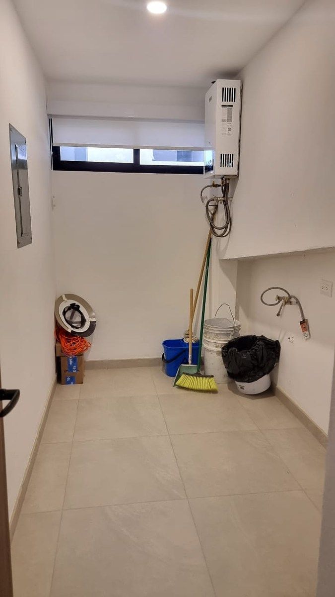 Casa em La Cúspide, Tijuana, foto 32 de 49