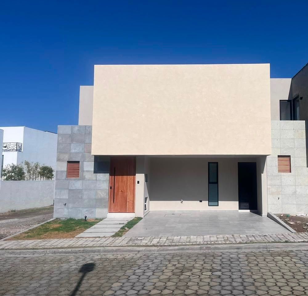 VENTA CASA PARQUE TLAXCALA, LOMAS DE ANGELÓPOLIS III, photo 1 of 8