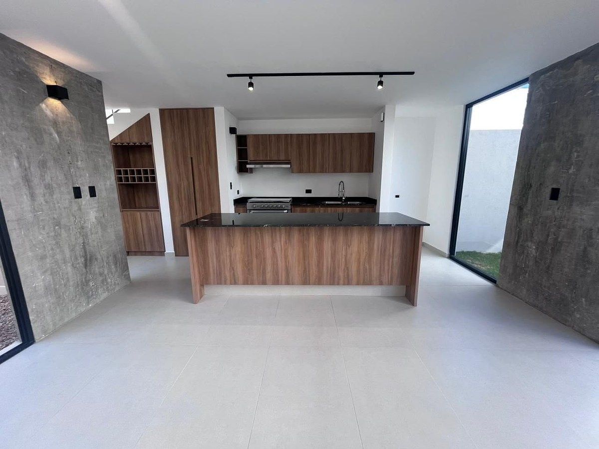 House in Lomas de Angelópolis III, San Andrés Cholula, photo 3 of 8