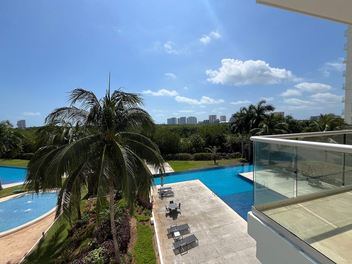 Apartment in Puerto Cancún, Benito Juárez, photo 2 of 22