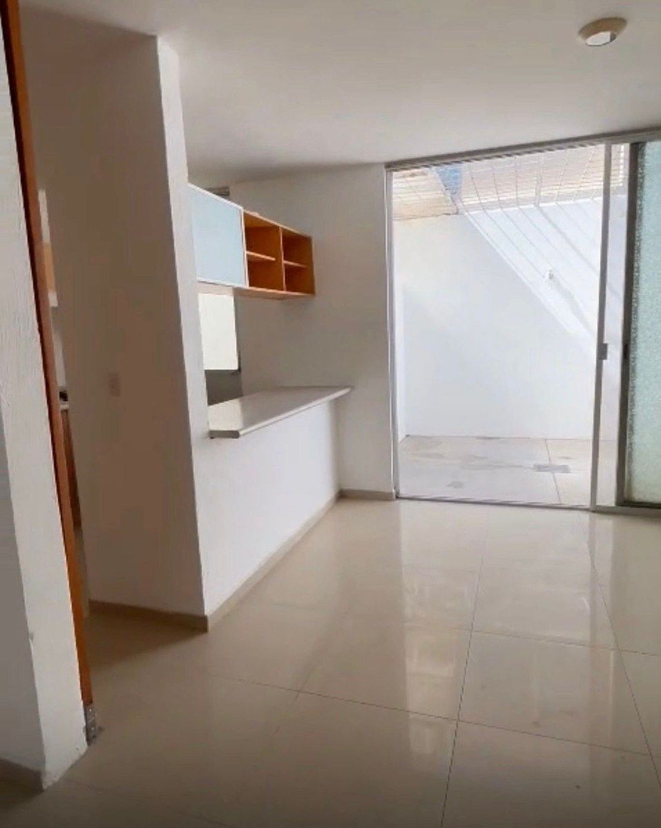 House in Gated Community in Real de Valdepeñas, Zapopan, photo 3 of 14