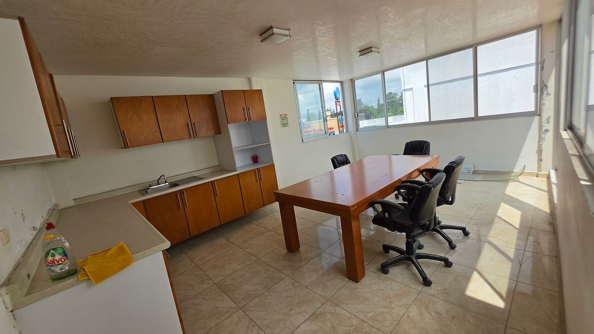 Galpão comercial em Barrio San Juan (San Francisco Totimehuacan), Puebla, foto 11 de 22