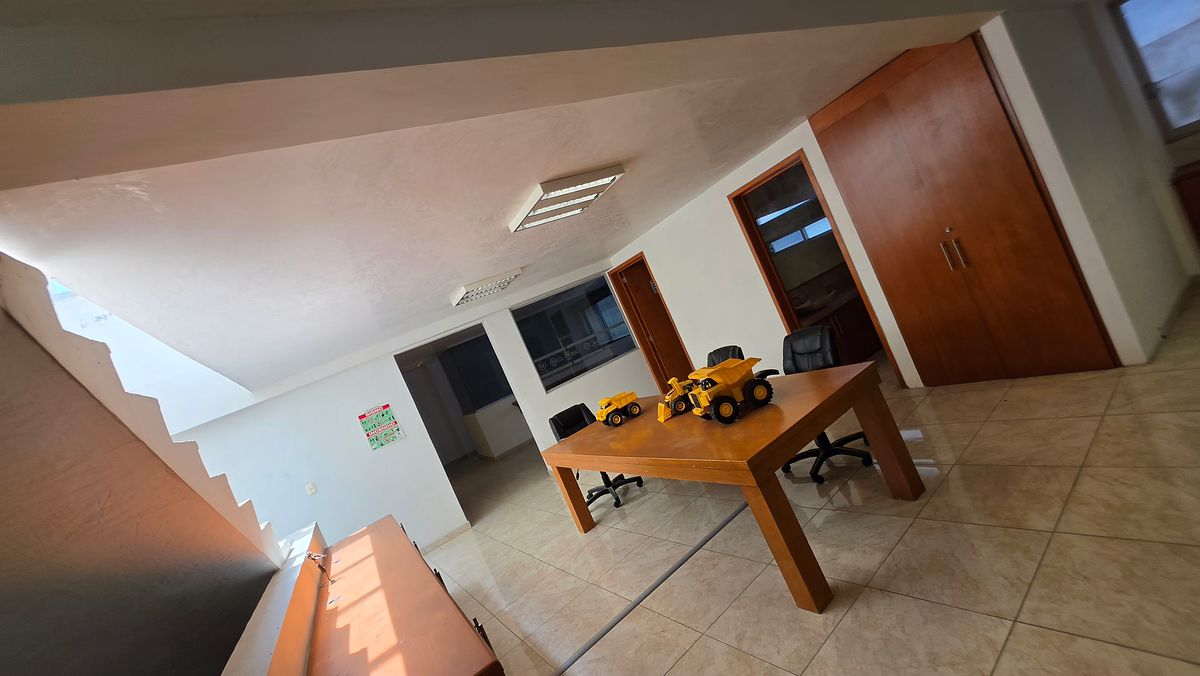 Galpão comercial em Barrio San Juan (San Francisco Totimehuacan), Puebla, foto 17 de 22