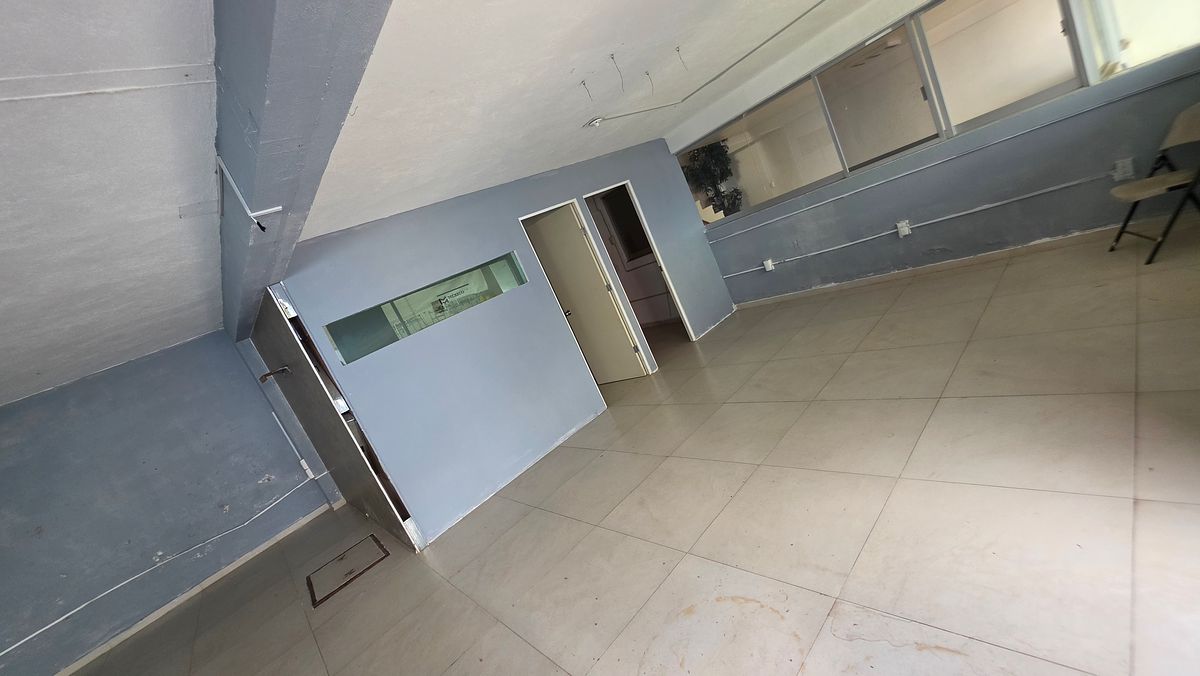 Galpão comercial em Barrio San Juan (San Francisco Totimehuacan), Puebla, foto 19 de 22