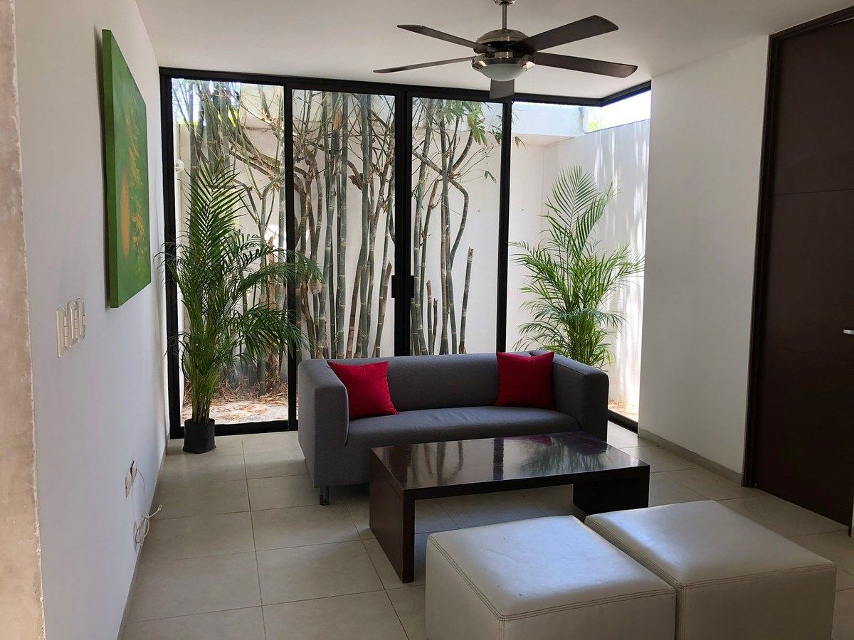 Casa em Montebello, Mérida, foto 2 de 12