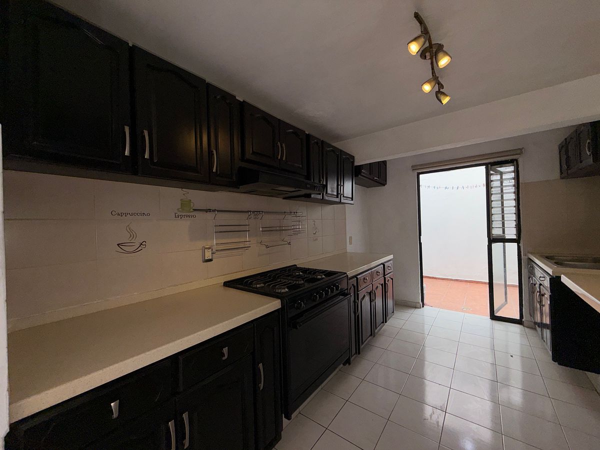 Casa en Real de Valdepeñas, Zapopan, foto 8 de 21