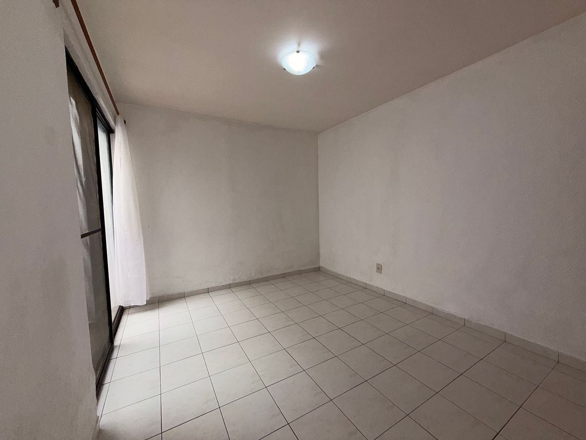 Casa en Real de Valdepeñas, Zapopan, foto 9 de 21