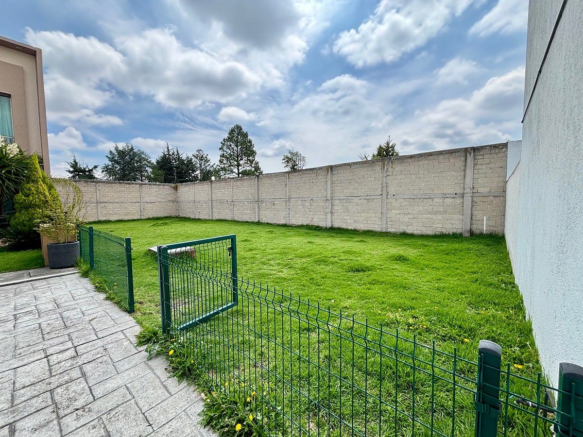 Lote em Lázaro Cárdenas, Metepec, foto 2 de 16
