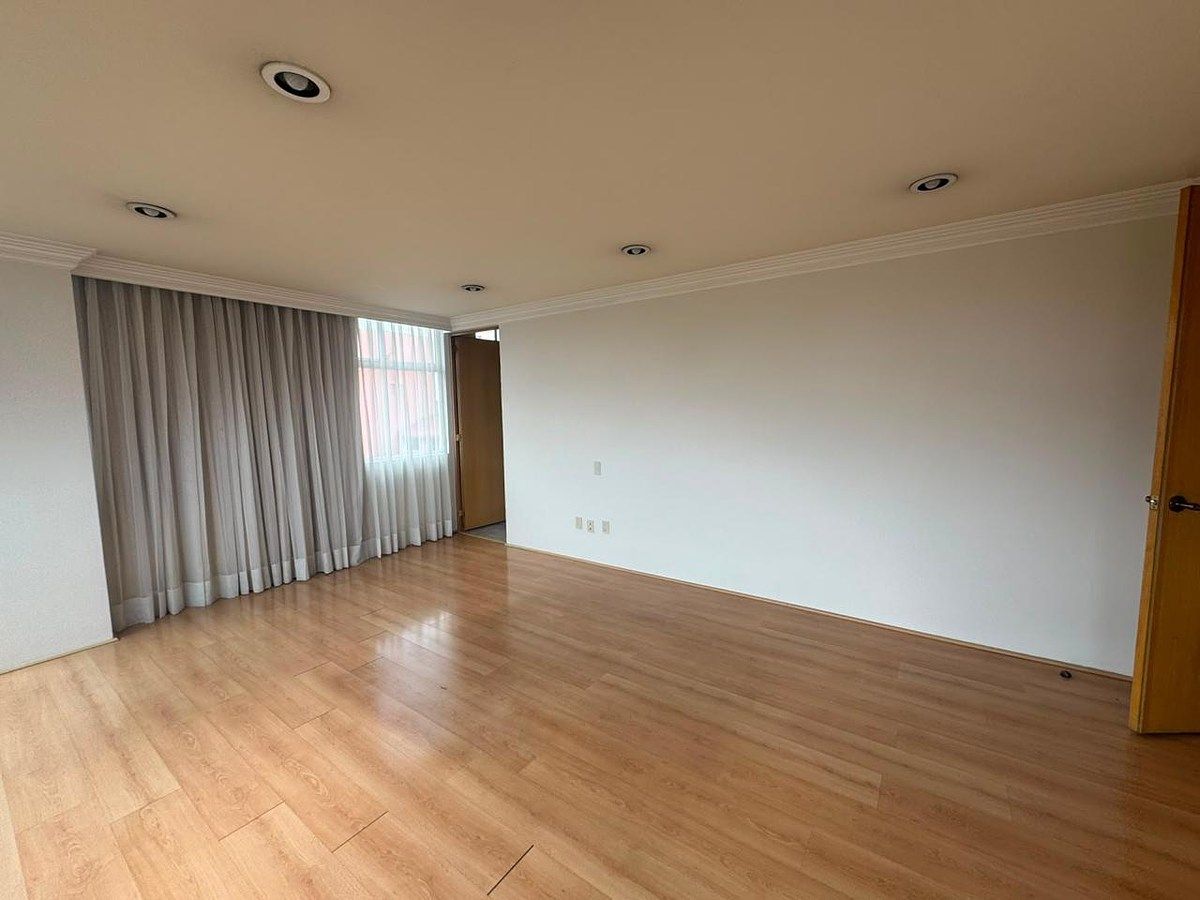 Apartment in Interlomas, Huixquilucan, photo 2 of 6