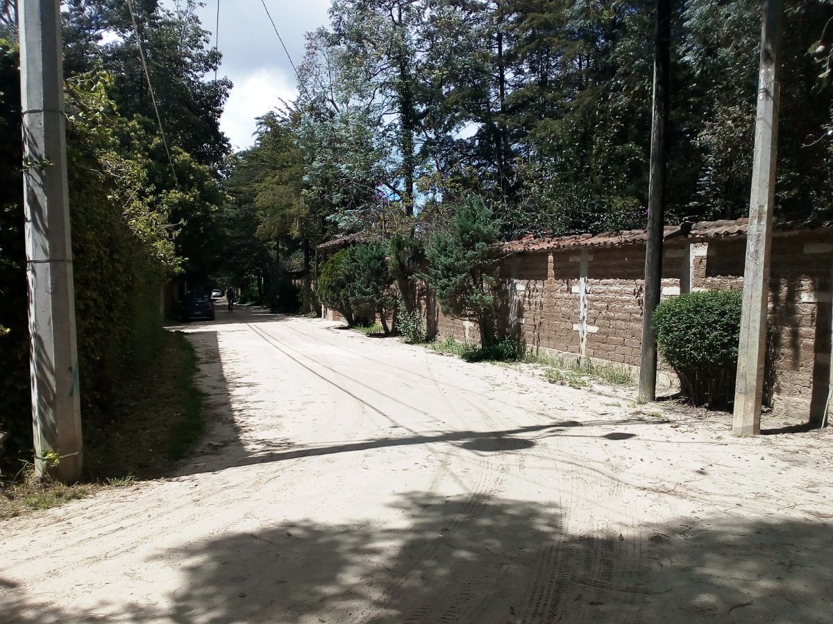 5 de 9: Salida a Calle principal denominada Ranulfo Tovilla.