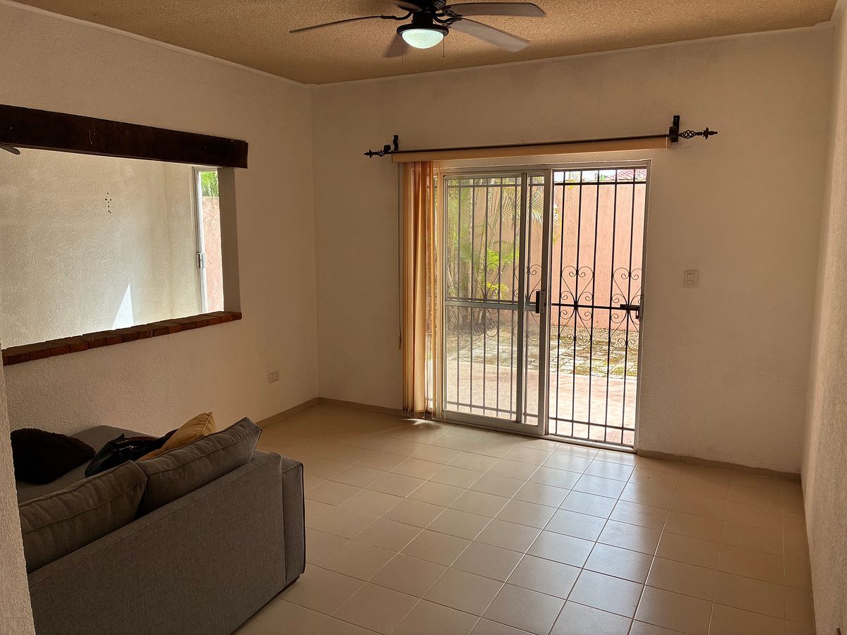 Casa em Jardines de Vista Alegre, Mérida, foto 3 de 23